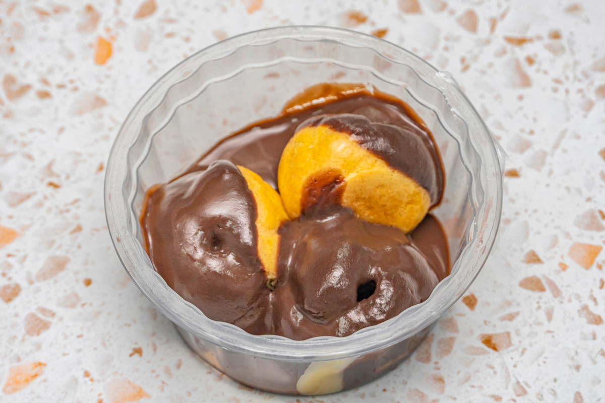 Chocolate Profiterol
